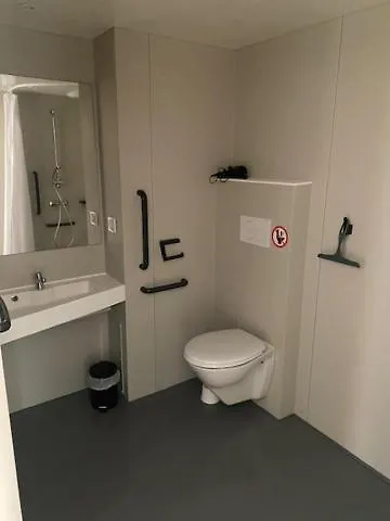 L'oso Parque de Campismo